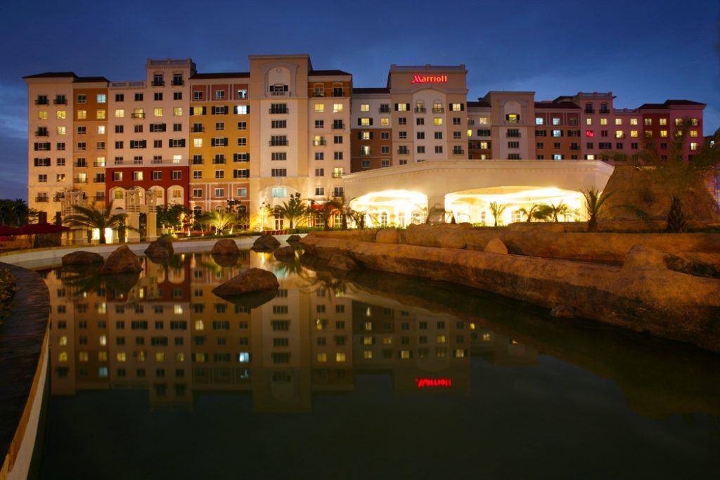 Marriott-Hotel-Manila-1024x683